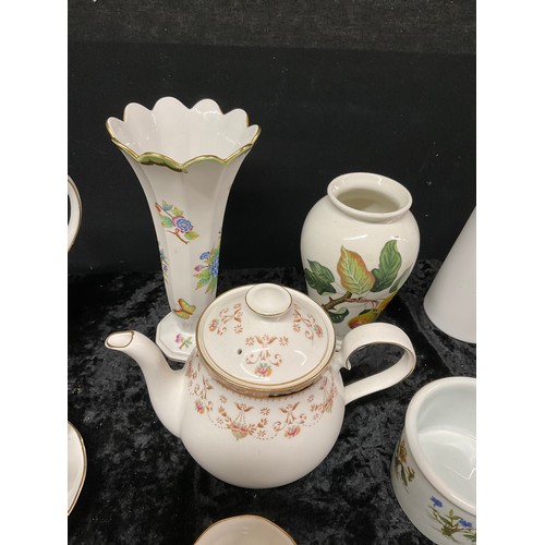 144 - BOX OF COLLECTABLE CERAMICS TO INCLUDE RADFORD DISH,PORT MERRION AND VINTAGE TEA SET