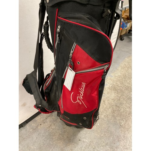 69 - SET OF SPICKLAUS GOLF CLUBS IN CARRY BAG WITH COVERS