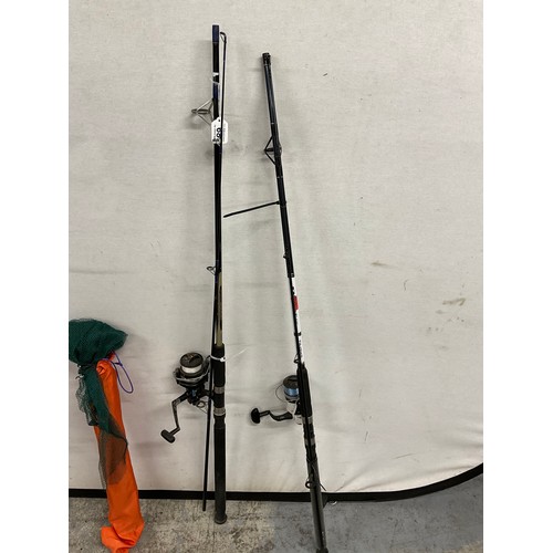 68 - QUANTITY OF CARP FISHING RODS,LANDING NET AND SELECTION OF FISHING ITEMS