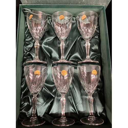 201 - BOX OF ODDS TO INCLUDE BOXED SET OF CRYSTAL WINE GLASSES, BOXED SET OF BOHEMIA CRYSTAL BRANDY GLASSE... 