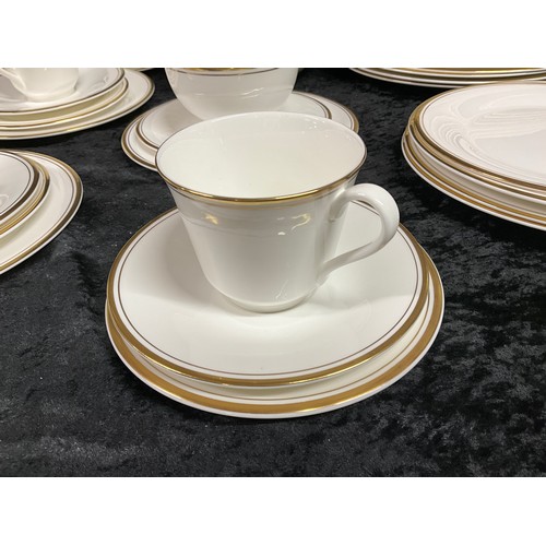 202 - TWO BOXES OF CHINA TO INCLUDE ROYAL DOULTON,BONE CHINA,GOLD CONCORD,DINNER AND TEA SERVICE TO INCLUD... 