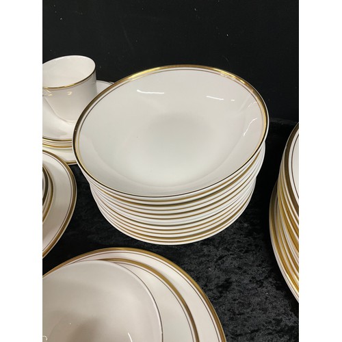 202 - TWO BOXES OF CHINA TO INCLUDE ROYAL DOULTON,BONE CHINA,GOLD CONCORD,DINNER AND TEA SERVICE TO INCLUD... 