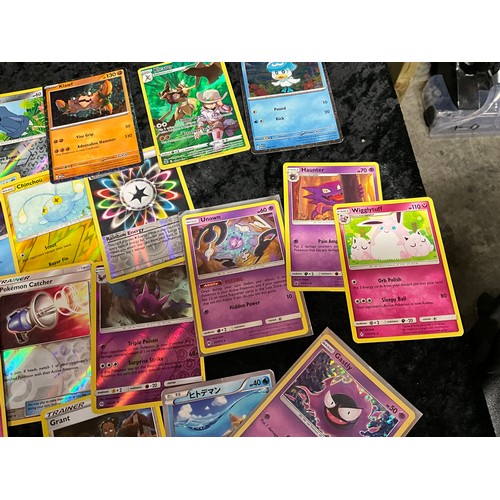 81 - QUANTITY OF POKÉMON CARDS TO INCLUDE TRADING CARD GAMES ETC