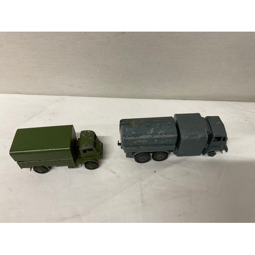 270 - BOX OF VINTAGE MILITARY DINKY TOYS TO INCLUDE TANKS, BOXED EXAMPLES , LORRIES ETC