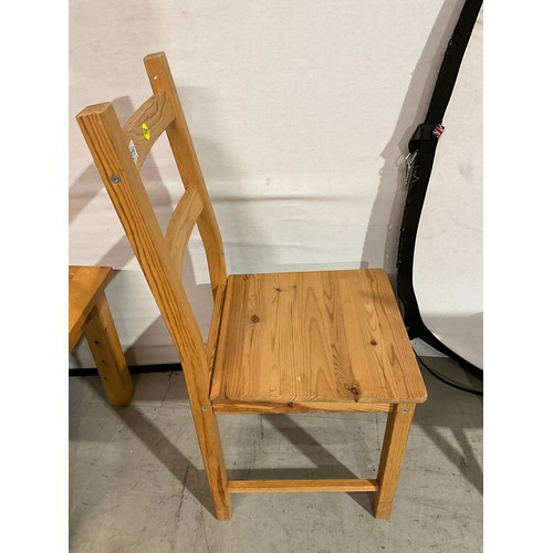 319 - MODERN PINE KITCHEN CHAIR AND SMALL SQUARE TABLE