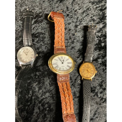 355 - QUANTITY OF VINTAGE LADIES AND GENTS WRIST WATCHES