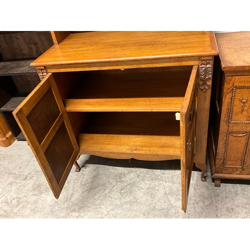 376 - VINTAGE GOLDEN OAK TWO DOOR GLAZED DRESSER W36