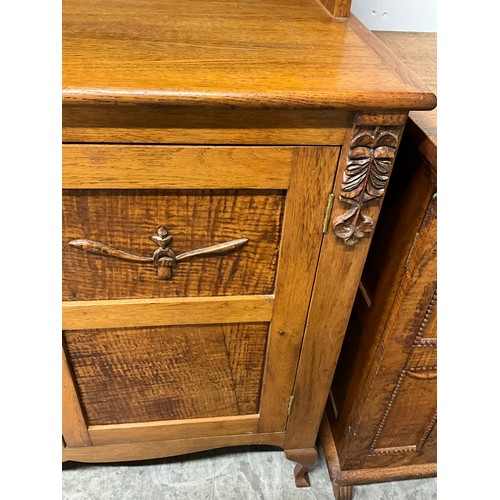 376 - VINTAGE GOLDEN OAK TWO DOOR GLAZED DRESSER W36