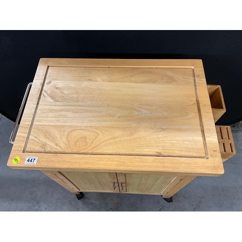 447 - MODERN BEECH WORK STATION WITH SINGLE DRAWER OVER TWO DOORS COMES COMPLETE WITH KNIFE SET H35