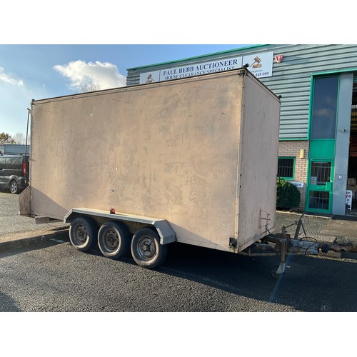 496 - BATESON TRI AXLE BOX TRAILER , TRAILER BOARD NOT INCLUDED,OUTSIDE W73” L179” H92” INSIDE W70” L169” ... 