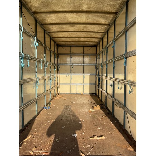 496 - BATESON TRI AXLE BOX TRAILER , TRAILER BOARD NOT INCLUDED,OUTSIDE W73” L179” H92” INSIDE W70” L169” ... 