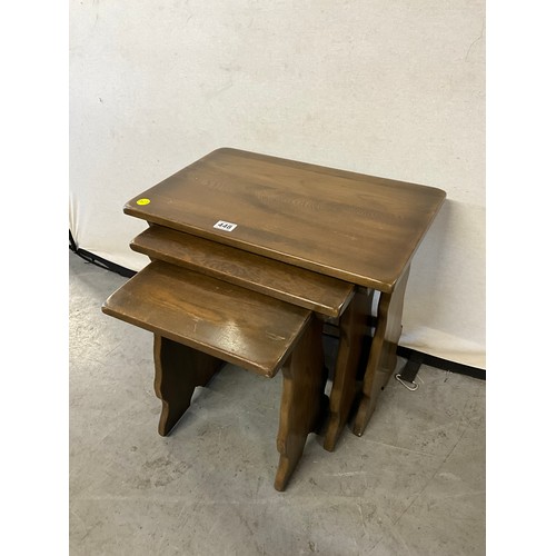 448 - VINTAGE SOLID DARK OAK NEST OF THREE TABLES H19