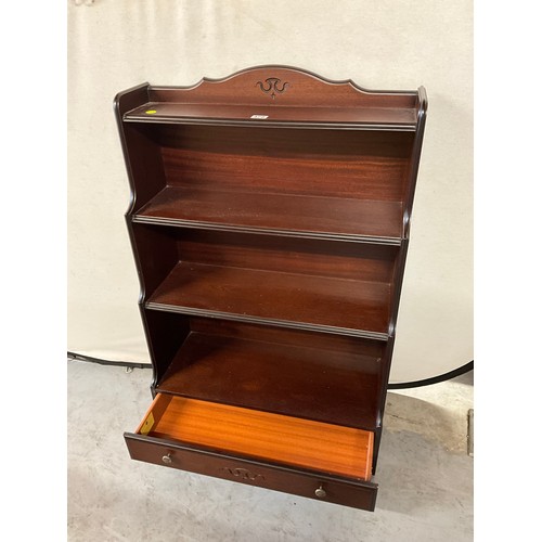 478 - MODERN MAHOGANY WATERFALL BOOK CASE WITH DRAWER TO BASE LABELLED ROSSMORE FURNITURE H46