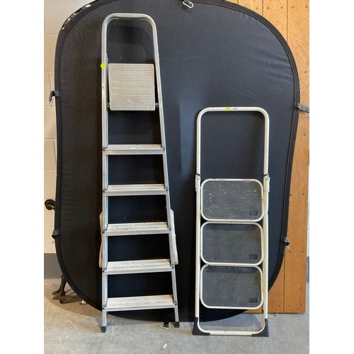 422 - TWO SETS OF STEP LADDERS