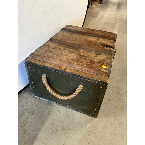 469 - VINTAGE PITCH PINE TRAVELLERS CHEST H16