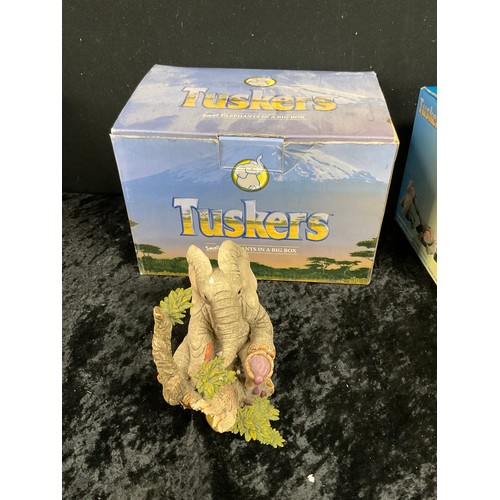 436 - FIVE BOXED TUSKA FIGURES AND A PIGGIN BOXED FIGURE