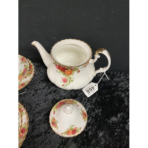 468 - ROYAL ALBERT OLD COUNTRY ROSE PATTERNED TEA SERVICE 49 PIECES