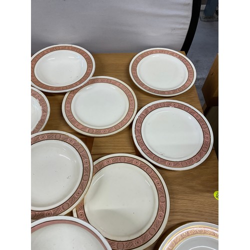 442 - LARGE MINTONS CHINA DINNER SERICE COMPLETE WITH TREENS 30 PIECES