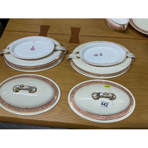 442 - LARGE MINTONS CHINA DINNER SERICE COMPLETE WITH TREENS 30 PIECES