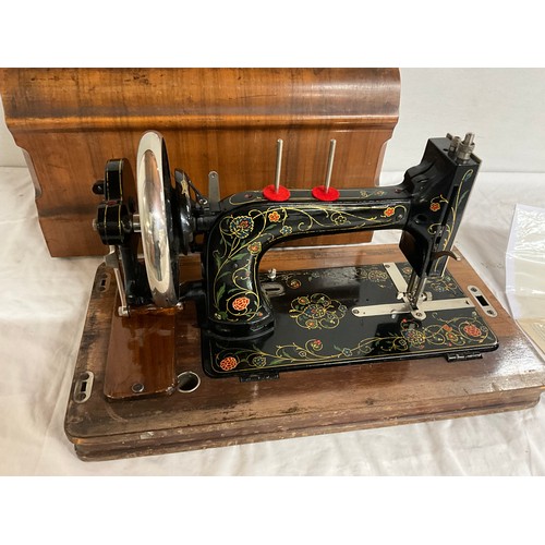 489 - VINTAGE VESTA- B  SEWING MACHINE IN WALNUT VENEERED CASE COMPLETE WITH KEY