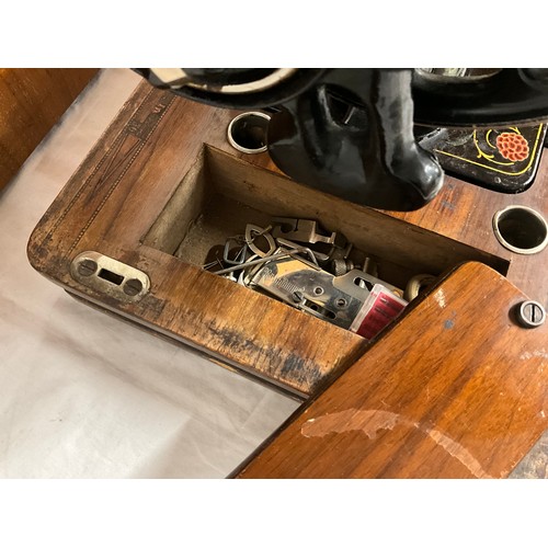 489 - VINTAGE VESTA- B  SEWING MACHINE IN WALNUT VENEERED CASE COMPLETE WITH KEY