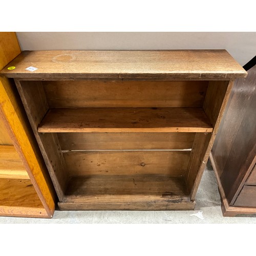 494 - VINTAGE OAK BOOK CASE WITH ADJUSTABLE SHELVES H41