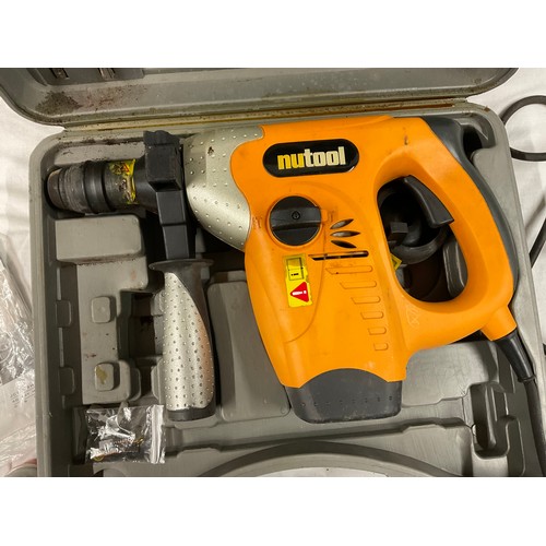 8 - JCB ROTARY HAMMER DRILL