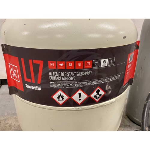 31 - I10 CONTRACT ADHESIVE SPRAYER - TANK IS FULL OF ADHESIVE