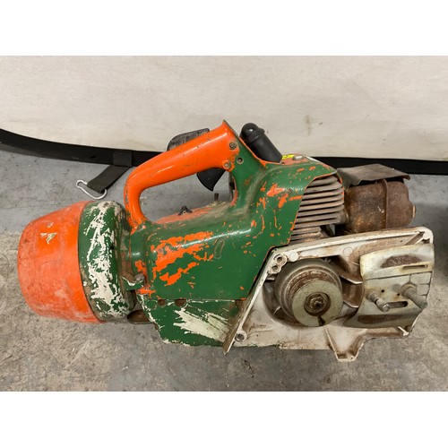 52 - STIHL T5350 DISC CUTTER - SOLD SPARES OR REPAIR