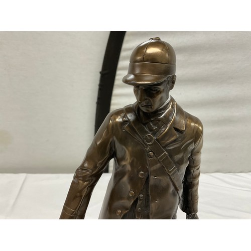 67 - MODERN BRONZED FIGURE OF THE GAME KEEPER AND HIS DOG