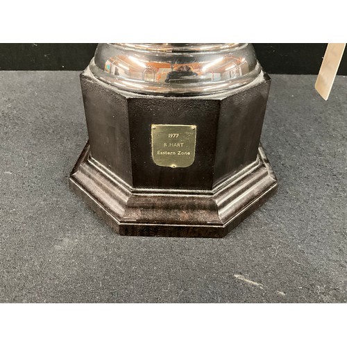 113 - SILVER PLATED GALLERY TRAY AND INSCRIBED TROPHY ON PEDESTAL