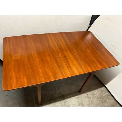 436 - MID CENTURY TEAK EXTENDING DINING TABLE H29 