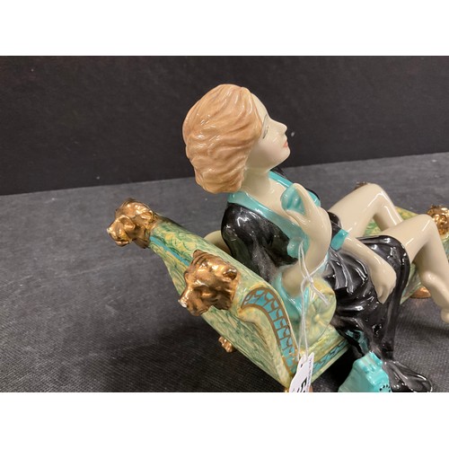 56 - LIMITED EDITION NO 678/750 PEGGY DAVIES /KEVIN FRANCIS GRETA GARBO FIGURINE