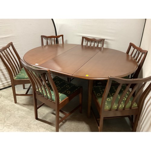 365 - STAG MAHOGANY EXTENDING DINING TABLE WITH SIX MATCHING DINING CHAIRS WITH UPHOLSTERED SEATS H29