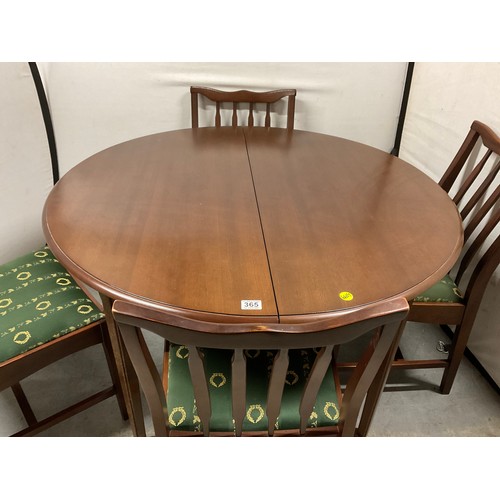 365 - STAG MAHOGANY EXTENDING DINING TABLE WITH SIX MATCHING DINING CHAIRS WITH UPHOLSTERED SEATS H29