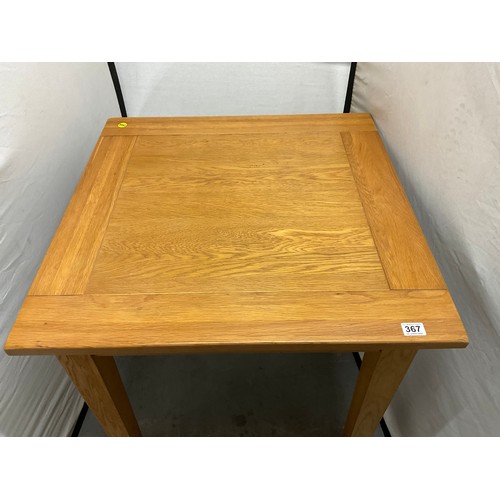 367 - MODERN SOLID LIGHT OAK KITCHEN TABLE H30