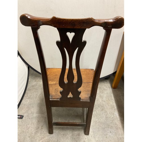 368 - EARLY GEORGIAN OAK HALL CHAIR