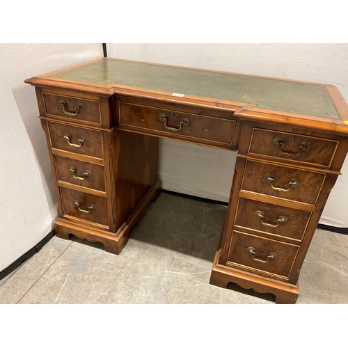 369 - REPRODUCTION YEW WOOD KNEEHOLE TWIN PEDESTAL DESK WITH LEATHER INSET TOP AND NINE DRAWERS H30