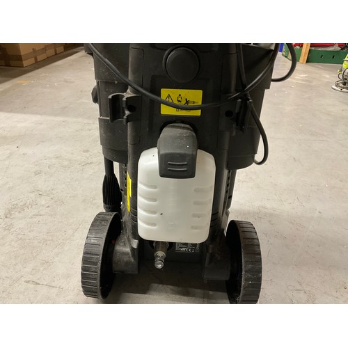 47 - A TITAN Electric POWER WASHER COMPLETE WITH LANCE ETC