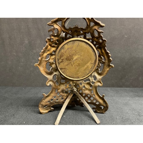 69 - A DECORATIVE BRASS MANTLE CLOCK H11