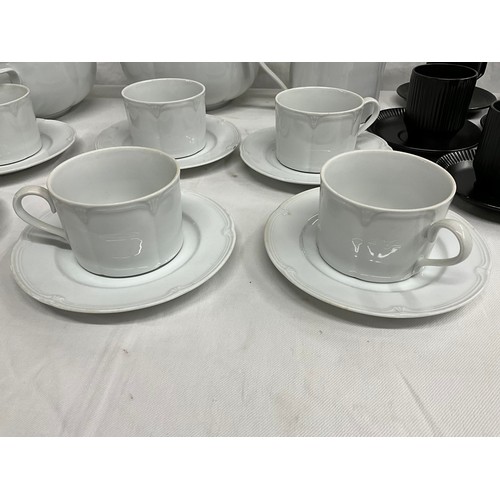 116 - BOX OF CHINA TO INCLUDE MODERN ST MICHAELS STANFORD DINNERWARE AND A RETRO BLACK COFFEE SET