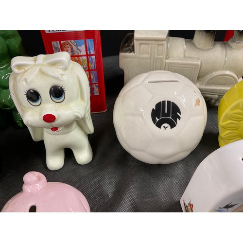 6 - COLLECTION OF CERAMIC AND OTHER NOVELTY MONEY BOXES