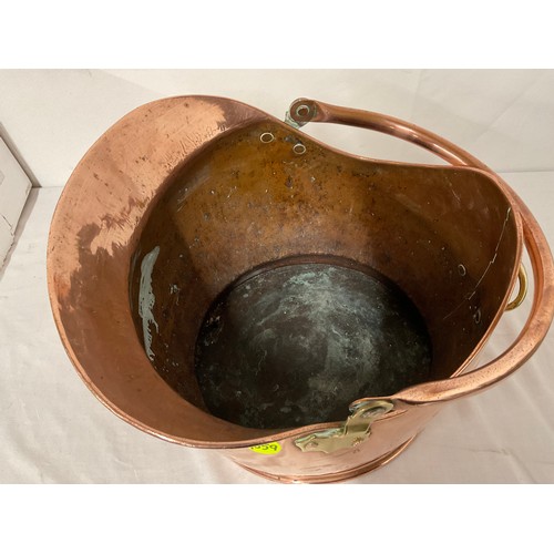 22 - VICTORIAN COPPER COAL SCUTTLE