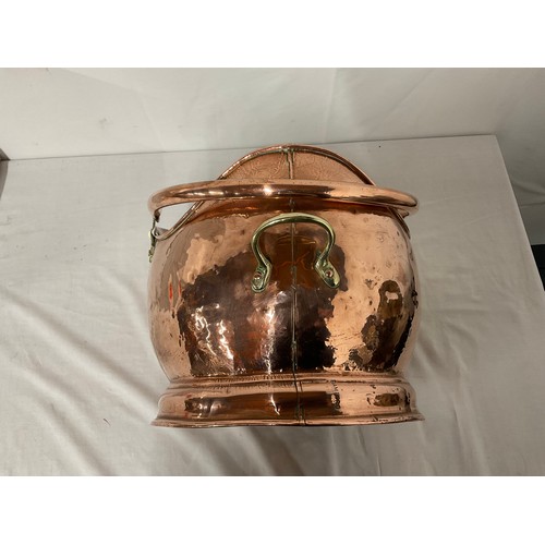 22 - VICTORIAN COPPER COAL SCUTTLE