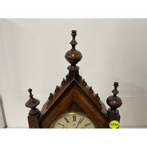 36 - EDWARDAIN STEEPLE CLOCK COMPLETE WITH KEY AND PEDULEM H21