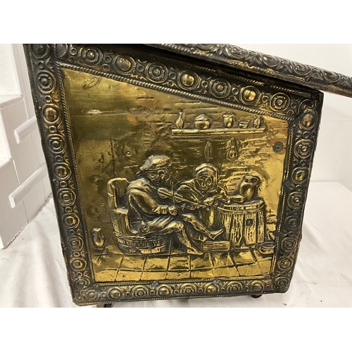 39 - BRASS LOG BOX H18