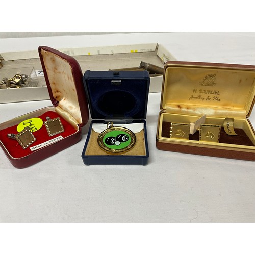 74 - QTY OF CUFFLINKS ETC