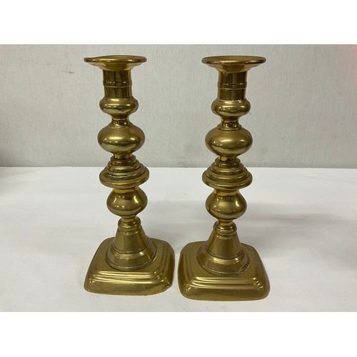 78 - INDIAN BRASS TABLE CENTRE BOWL ON STAND SUPPORTED BY ELEPHANTS PAIR OF VICTORIAN BRASS CANDLESTICKS ... 