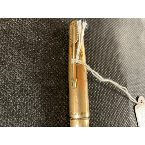 97 - VINTAGE PARKER FOUNTAIN PEN WITH 14KT NIB A/F