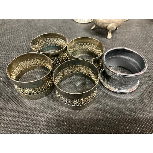 103 - QTY OF SILVER PLATED SERVETTE RINGS,NUT CRACKERS,CREUTS ETC